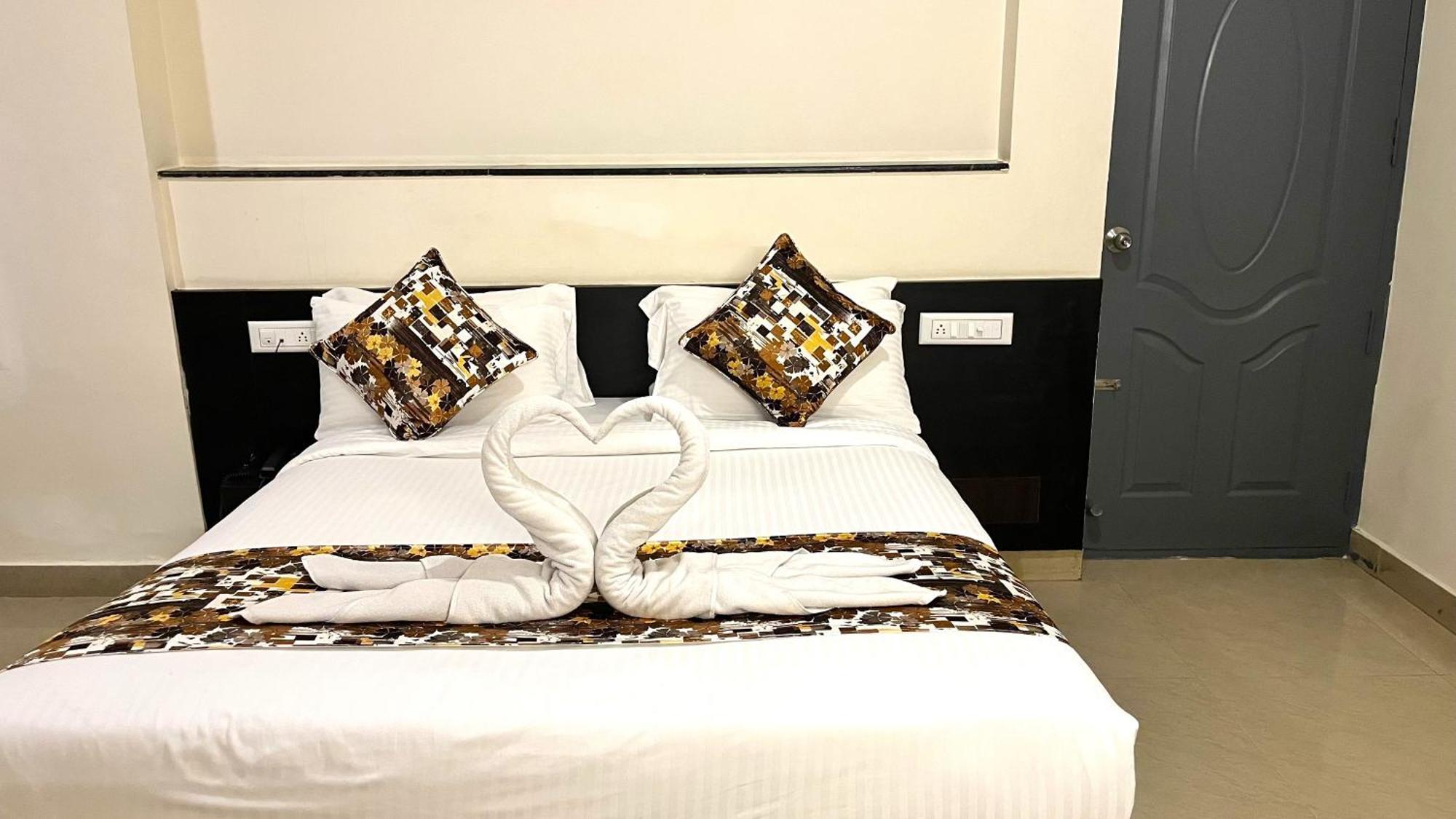 Athasri Hotel Hsr Layout Bangalore Dış mekan fotoğraf