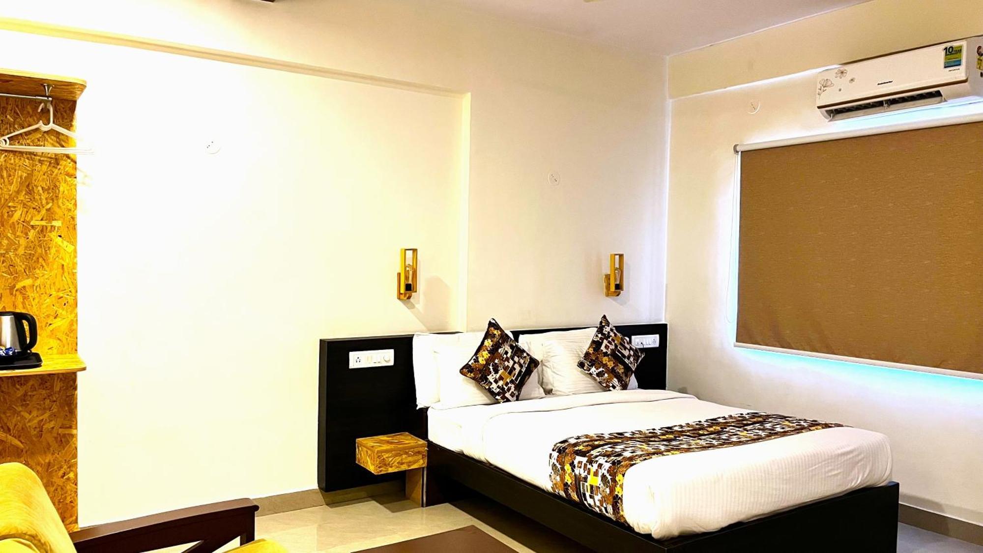 Athasri Hotel Hsr Layout Bangalore Dış mekan fotoğraf